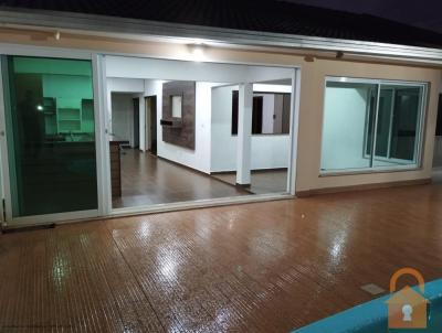 Casa para Venda, em Campo Mouro, bairro Jardim Casali, 3 dormitrios, 2 banheiros, 4 vagas