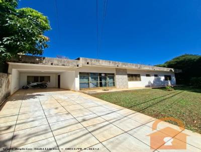 Casa para Venda, em Campo Mour�o, bairro Jardim Conrado, 4 dormit�rios, 2 banheiros, 1 su�te, 1 vaga